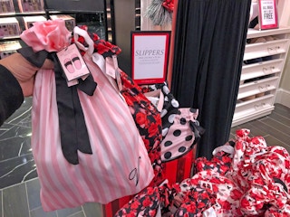 victorias-secret-slippers-sale-2020