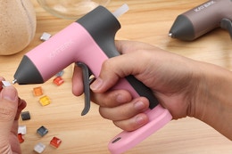 cordless hot glue gun
