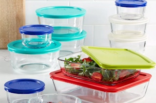 pyrex 22 piece set