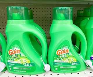https://prod-cdn.thekrazycouponlady.com/wp-content/uploads/2021/11/family-dollar-gain-fabric-softener-2021-th-1637528258-1637528258.jpg