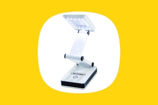 desk lamp with magnifying glass