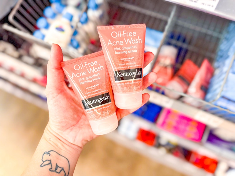 walmart-Neutrogena-grapefruit-face-scrub-kcl-2