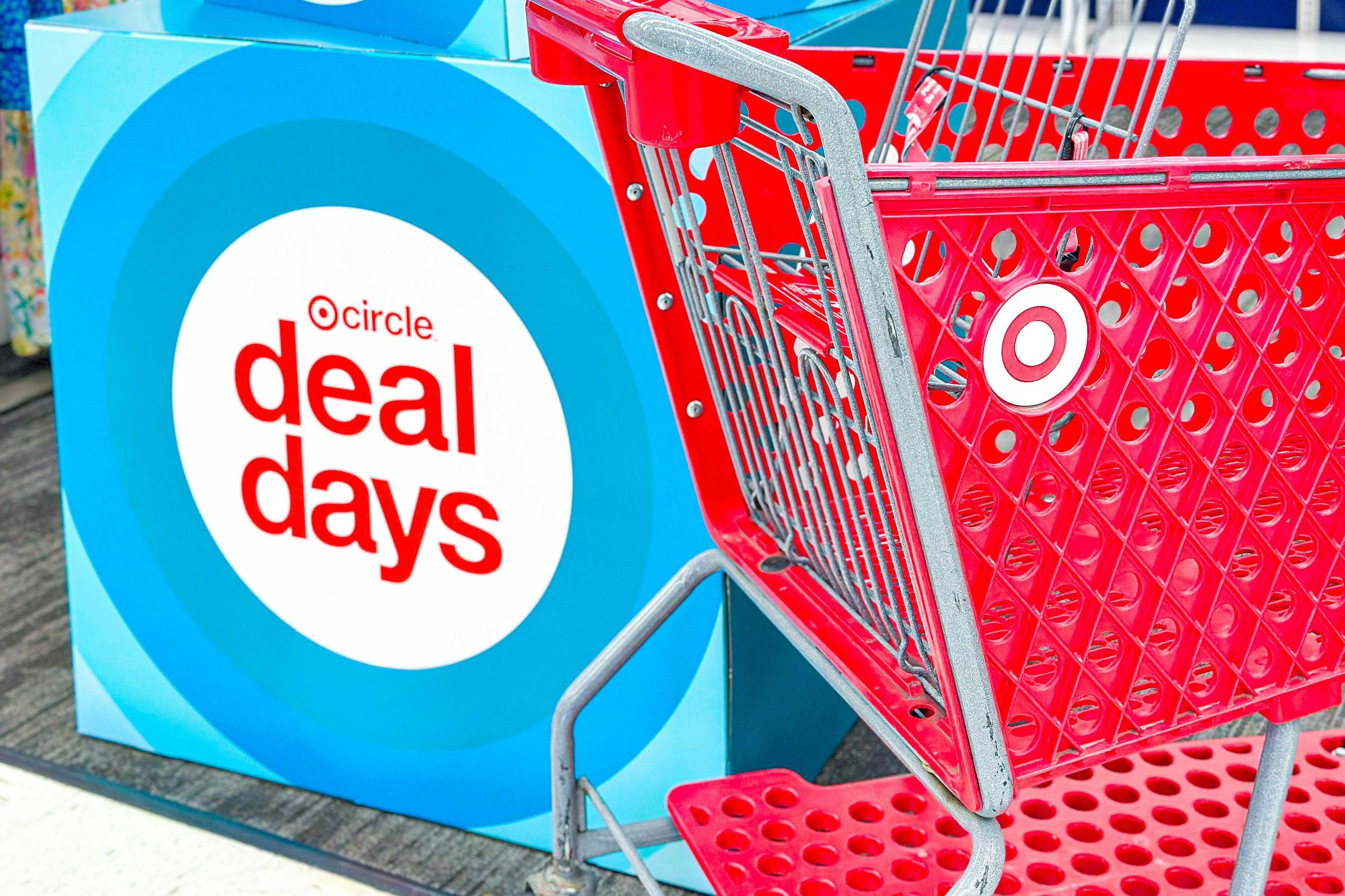 target circle deal days sign and target cart