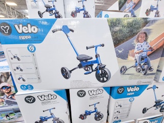 a 4 in 1 trike to balance bike