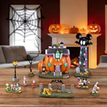 Disney Halloween Village Set