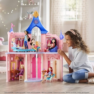 amazon-disney-princess-fashion-doll-castle-dollhouse-02