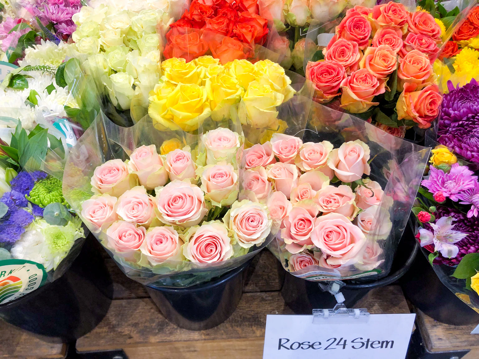 Where to Buy Cheap Valentine's Day Roses in 2026 — Krazy Coupon Lady ...