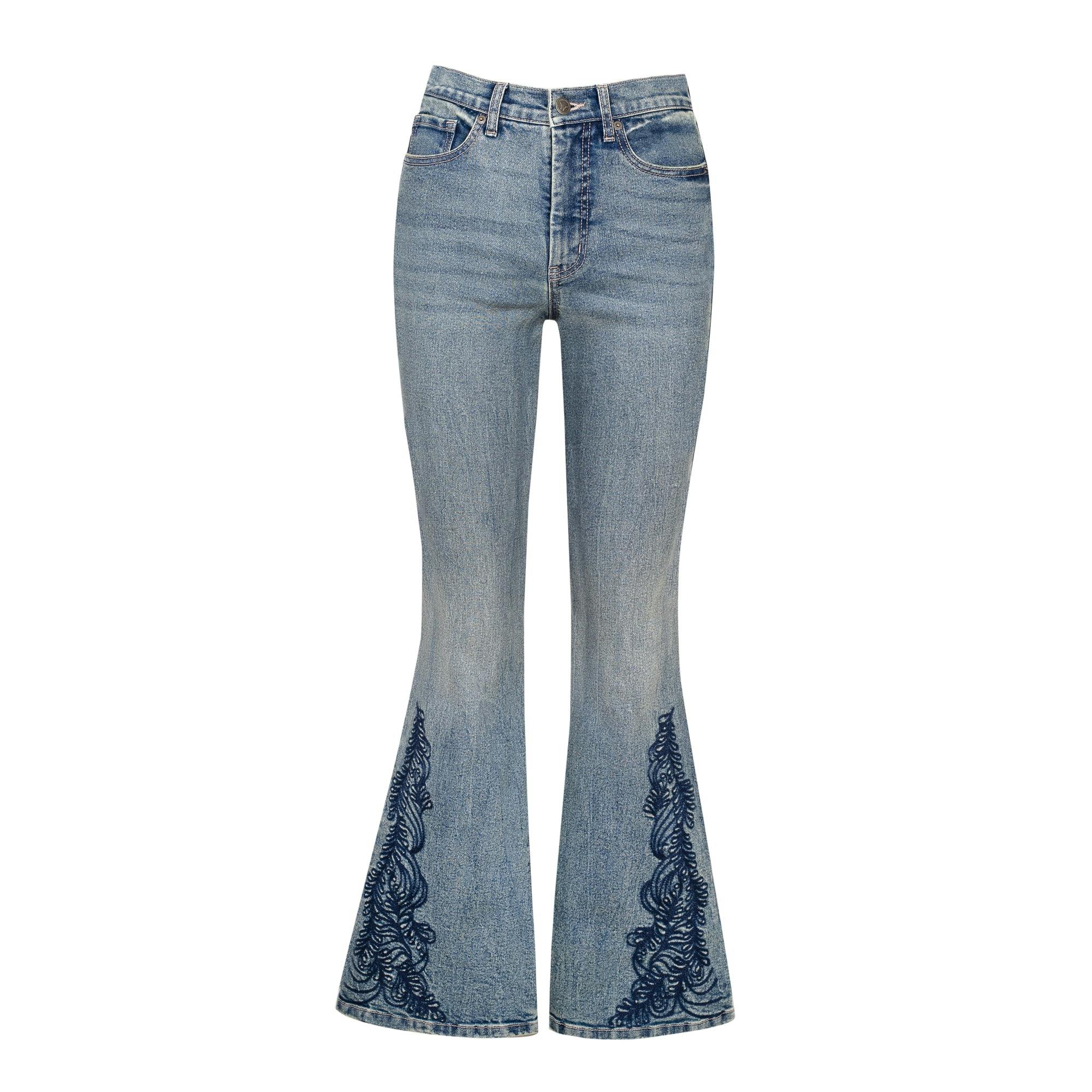 Women's Daisy Fitted Flare Jeans