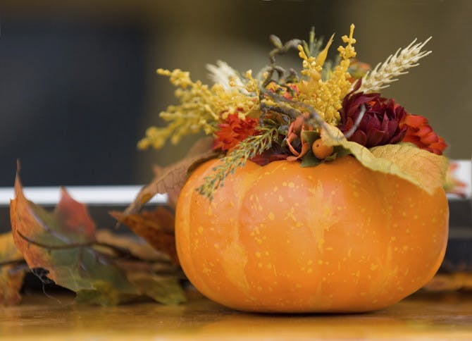 10 Brilliant Ways to Decorate for Fall That Won't Blow Your Budget
