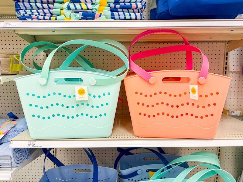 sun-squad-totes-target1