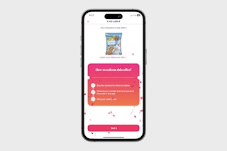 a phone graphic showing the screenshot of a sign up reward on the shopmium app