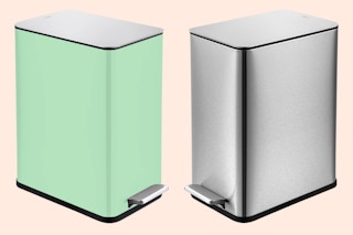 2.6 Gallon Qualiazero Trash Cans: Stock images from Walmart.com