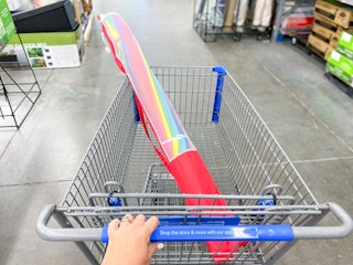 Mainstays 8-Foot Beach Umbrella in Walmart shopping cart