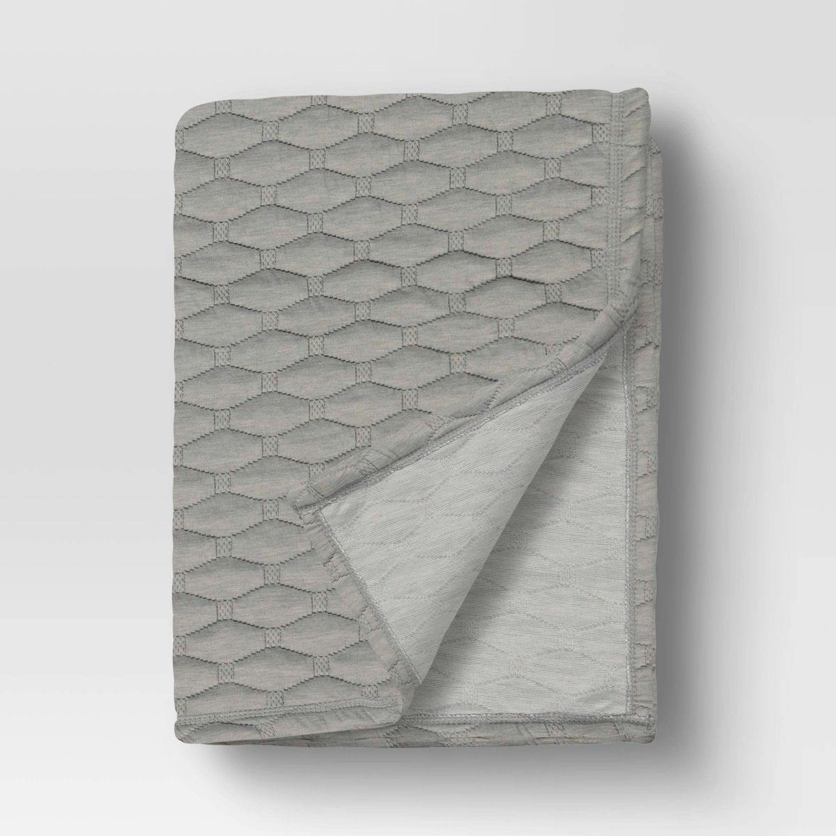 Room Essentials Throw Blanket