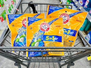 arm and hammer laundry detergent in a walgreens cart