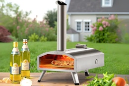 This $133 Outdoor Pizza Oven Is Now $61 Shipped at Wayfair card image