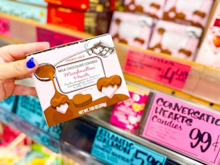 trader-joes-valentine-1