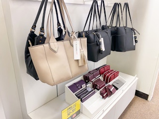 jcpenney clearance liz claiborne bags 051122 1652292793 1652292793