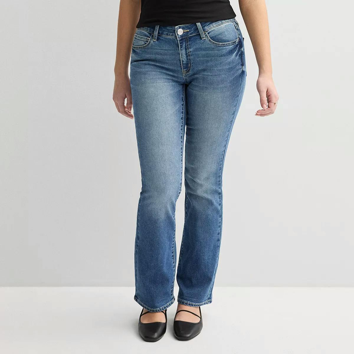 Juniors' Low Rise Bootcut Jeans