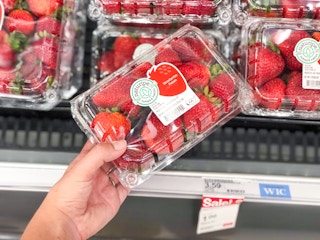 target strawberries 2021 1623433451 1623433451