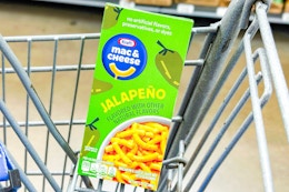 Kraft jalapeño Mac & Cheese in Walmart shopping cart