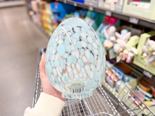 aldi-easter-egg-confetti-glass