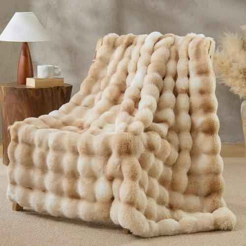 BEDELITE Faux Fur Throw