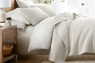 linen and hutch quilt