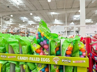 costco-candy-filled-easter-eggs-1