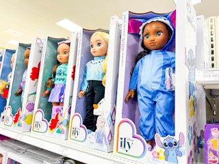 ILY Disney Doll Area