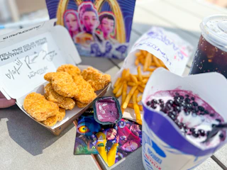 kpop-demon-hunters-mcdonalds-happy-meal-collab-kcl-5