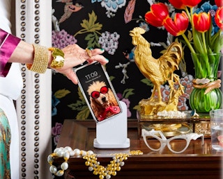 untilgone-logitech-charging-station-dec-2022