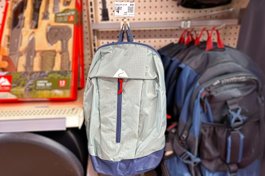 walmart-ozark-trail-day-pack-kcl-2