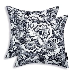 Vera Bradley Outdoor Pillows 2-Pack