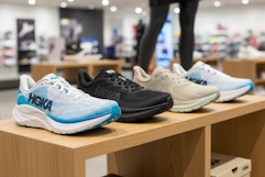 hoka-sneaker-sale-feature-1
