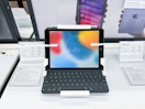 the latest apple ipad model on display at walmart
