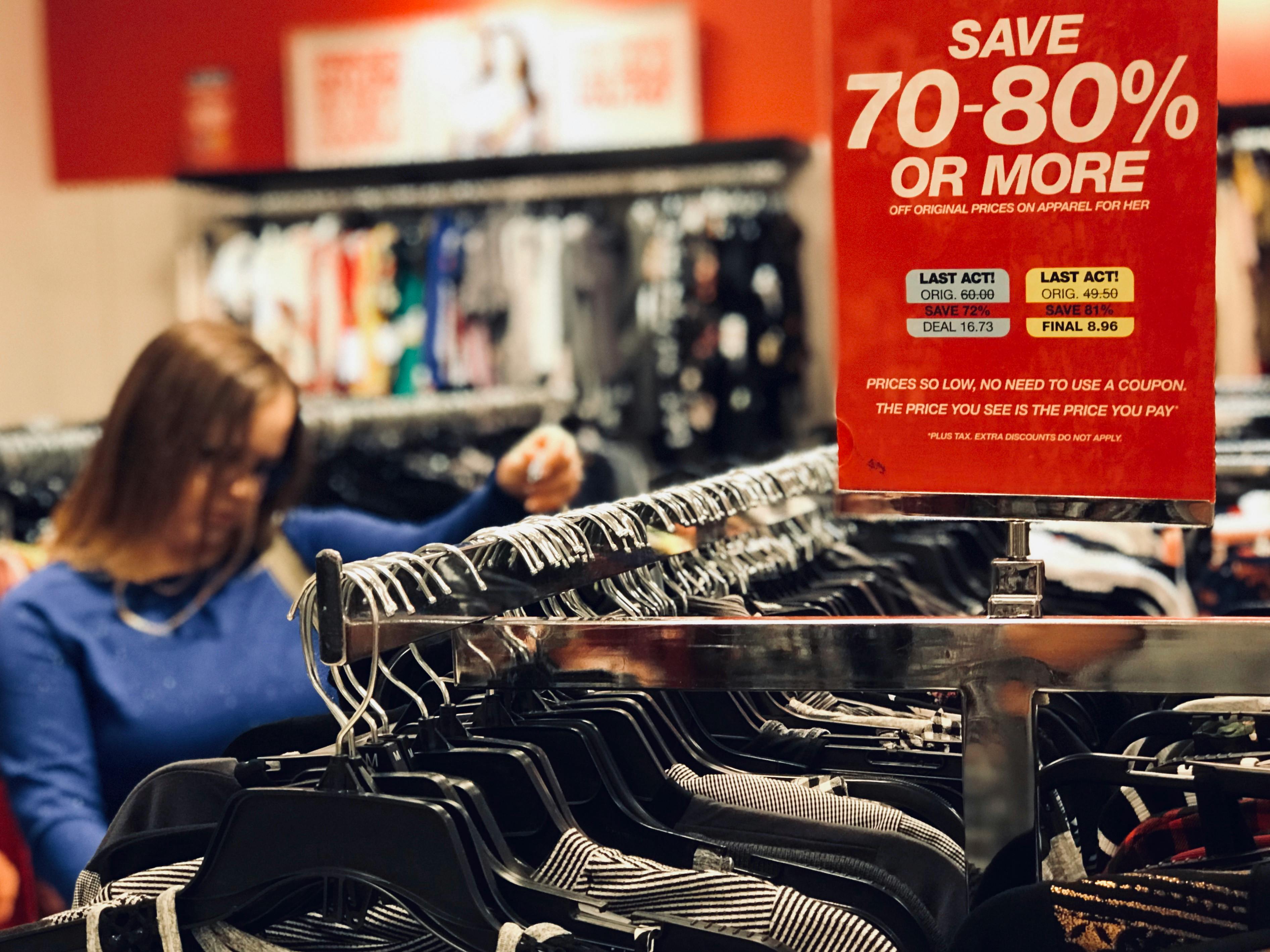 The Smart Shopper's Guide to Every Store's Major Sale - The Krazy Coupon  Lady