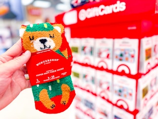 wondershop-cozy-holiday-socks-target2