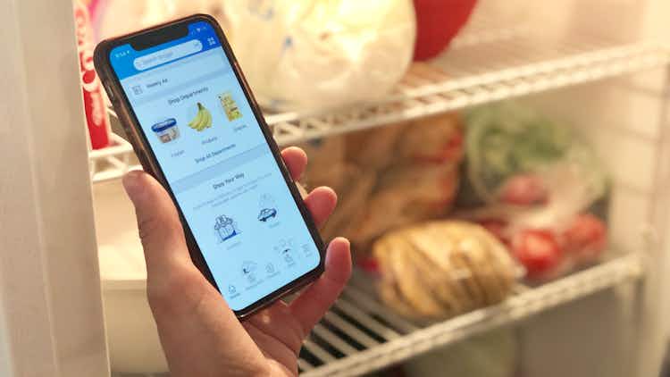 Phone hand app online shopping Kroger fridge groceries