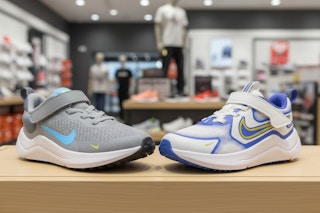 zappos nike shoes