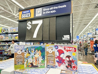 walmart-spin-master-wooden-puzzle-bluey-spidey