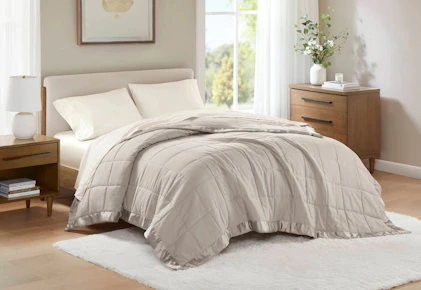 Madison Park Down Alternative Blanket