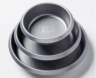 target-made-by-design-round-cake-pans-2022