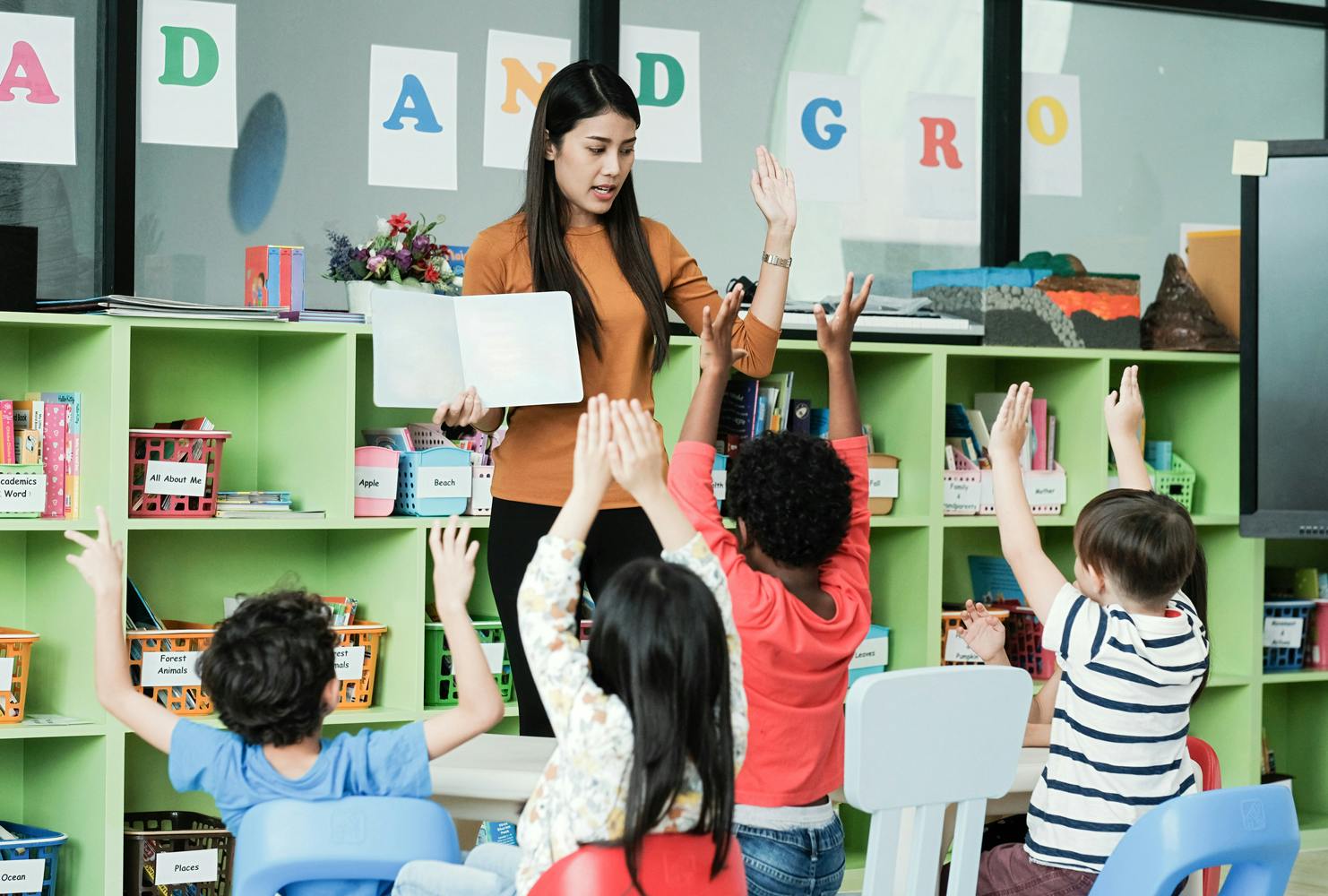 Teacher Grants 101: How to Get Help Paying for School Supplies