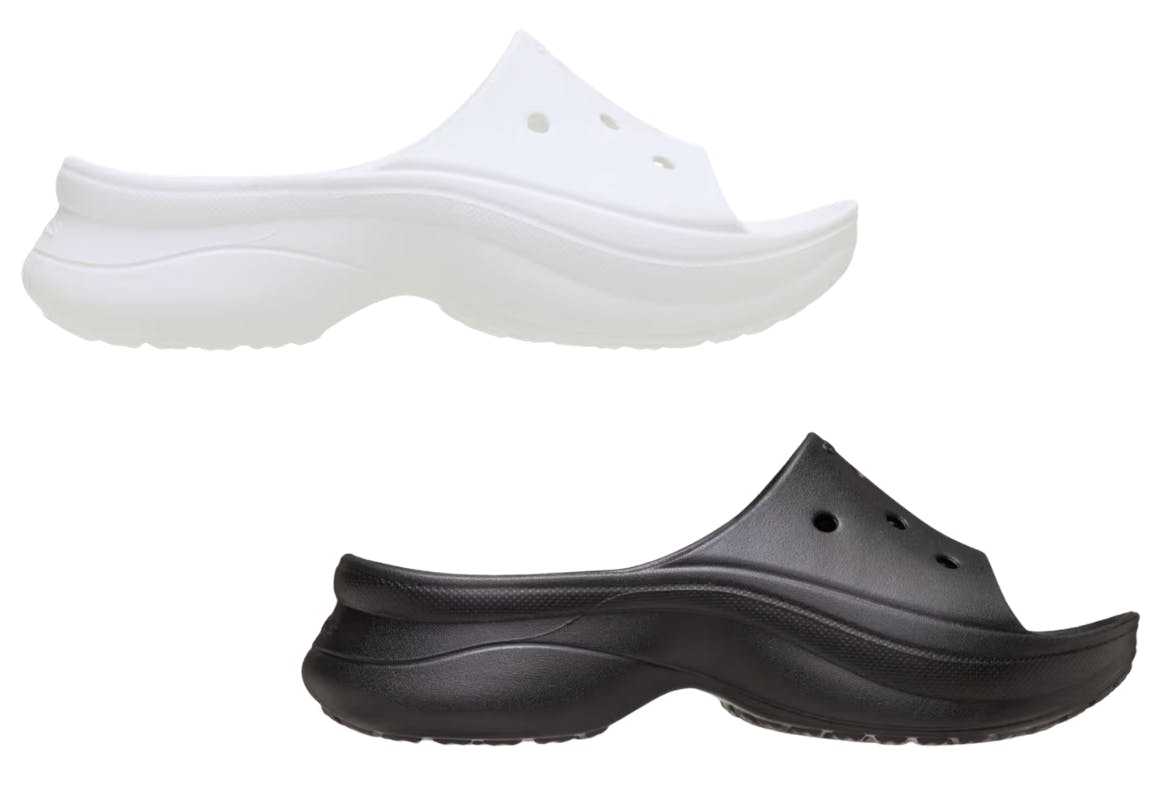 2 Crocs Women's Slides
