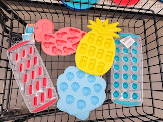 shaped ice cube trays