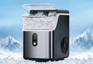 black nugget ice maker