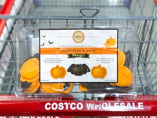 amazon pumpkins and bats ravioli 2021 02 1633364782 1633364782
