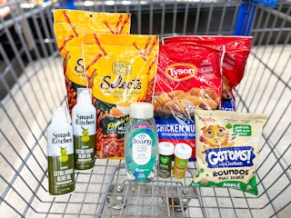 Dec. 14 - Dec. 20 Walmart Weekly Matchup photo of products inside a grocery cart