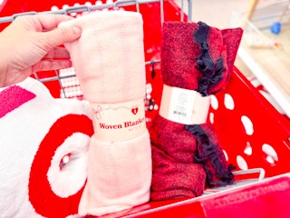blanket valentines day target dollar spot